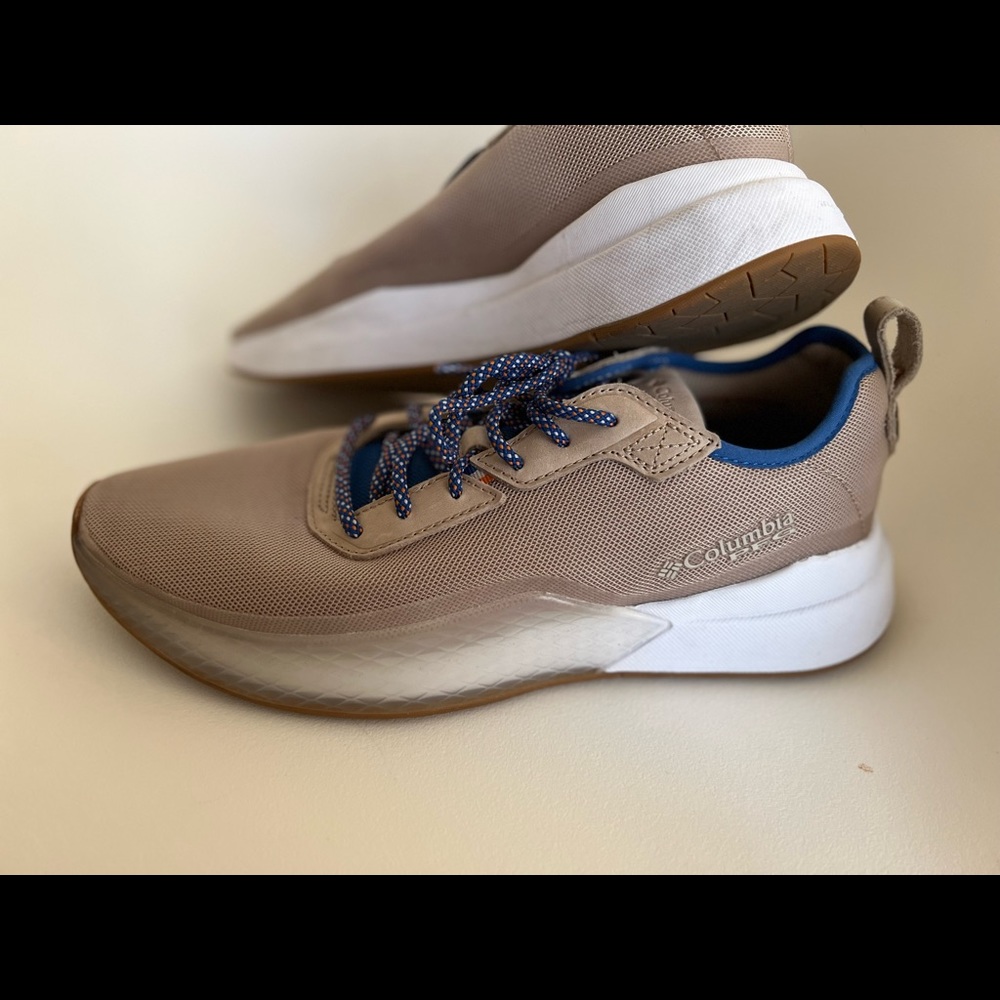 Columbia shoes